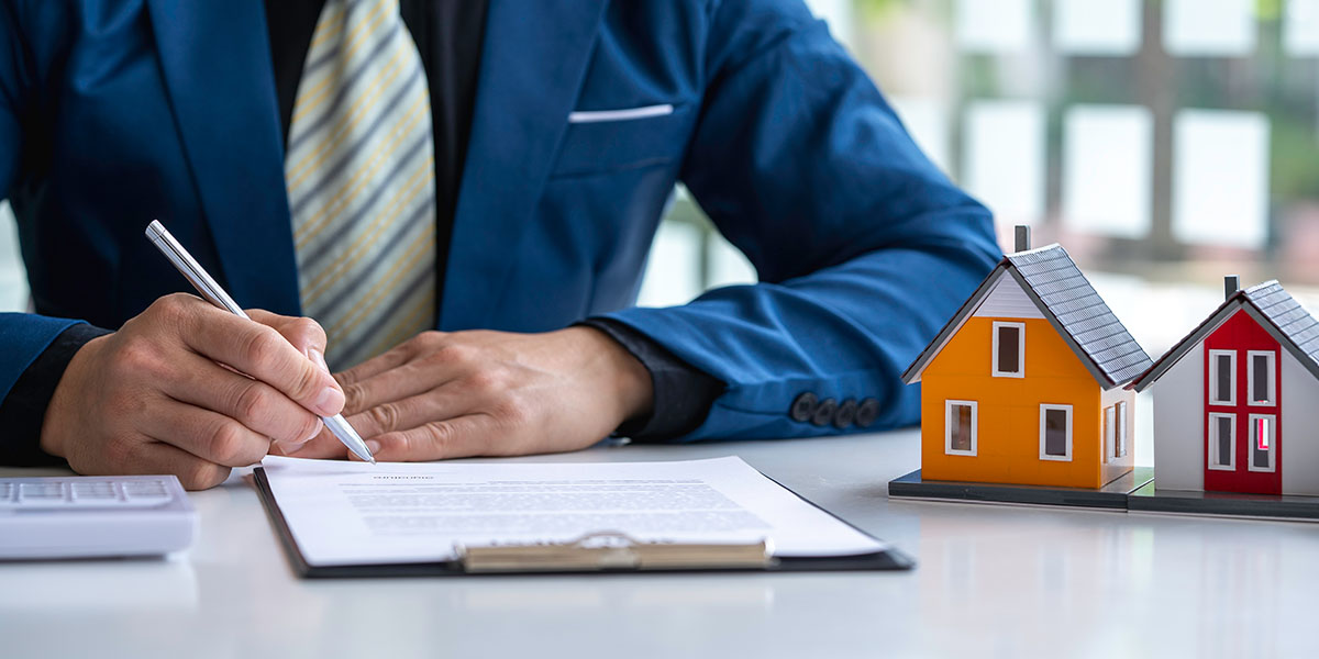 Working With a Real Estate Lawyer in Ontario – Image 1 Working With a Real Estate Lawyer in Ontario - Image 1